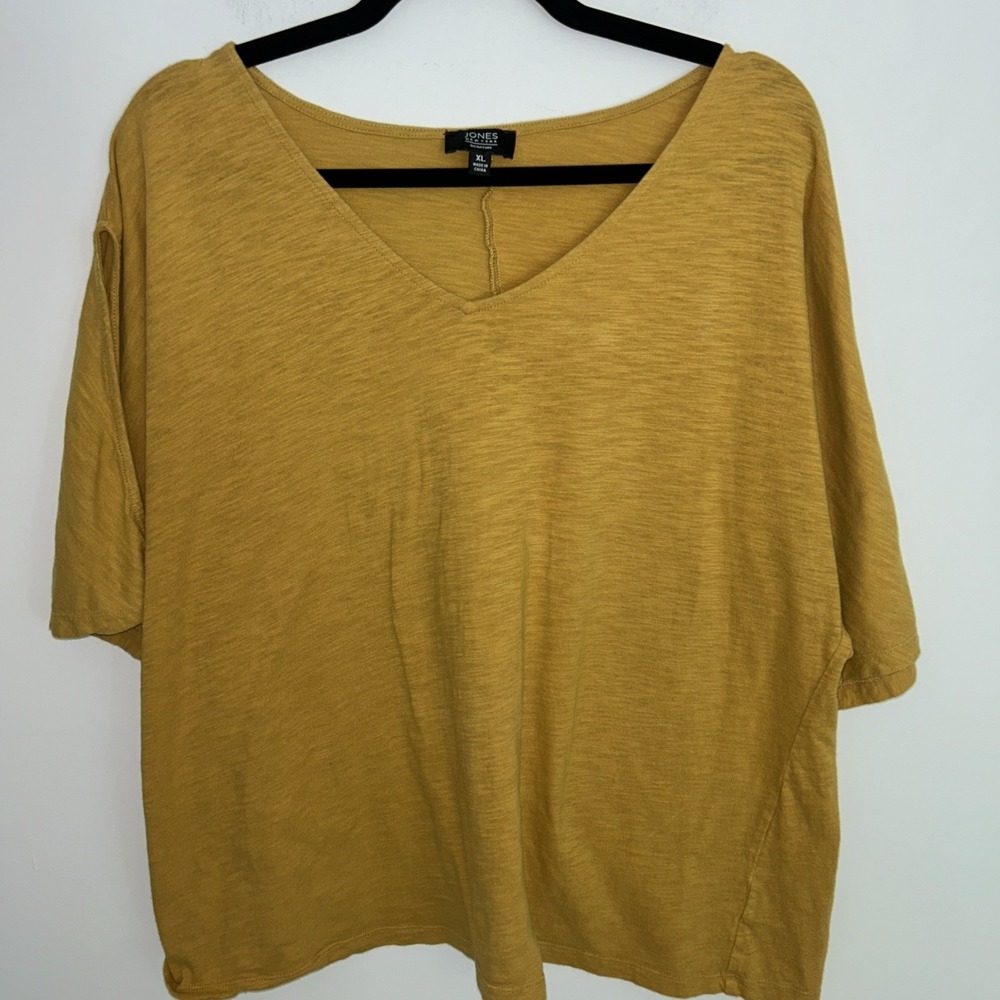 Jones New York XL Women's Short Sleeve V-Neck Mustard Yellow Cotton Top Loose Fi